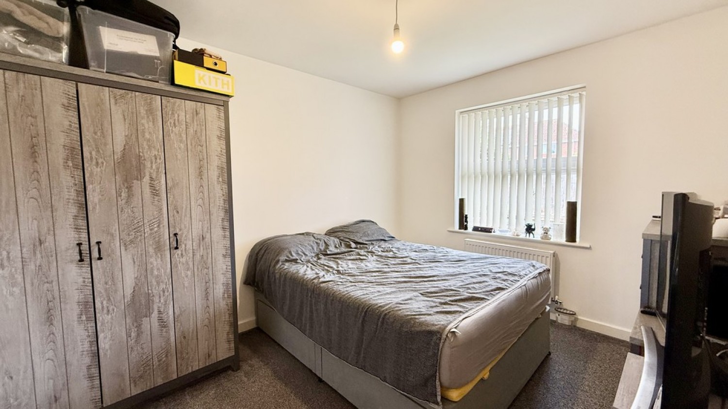 2 bedroom Bungalow for Sale Haynes Road, Westbury