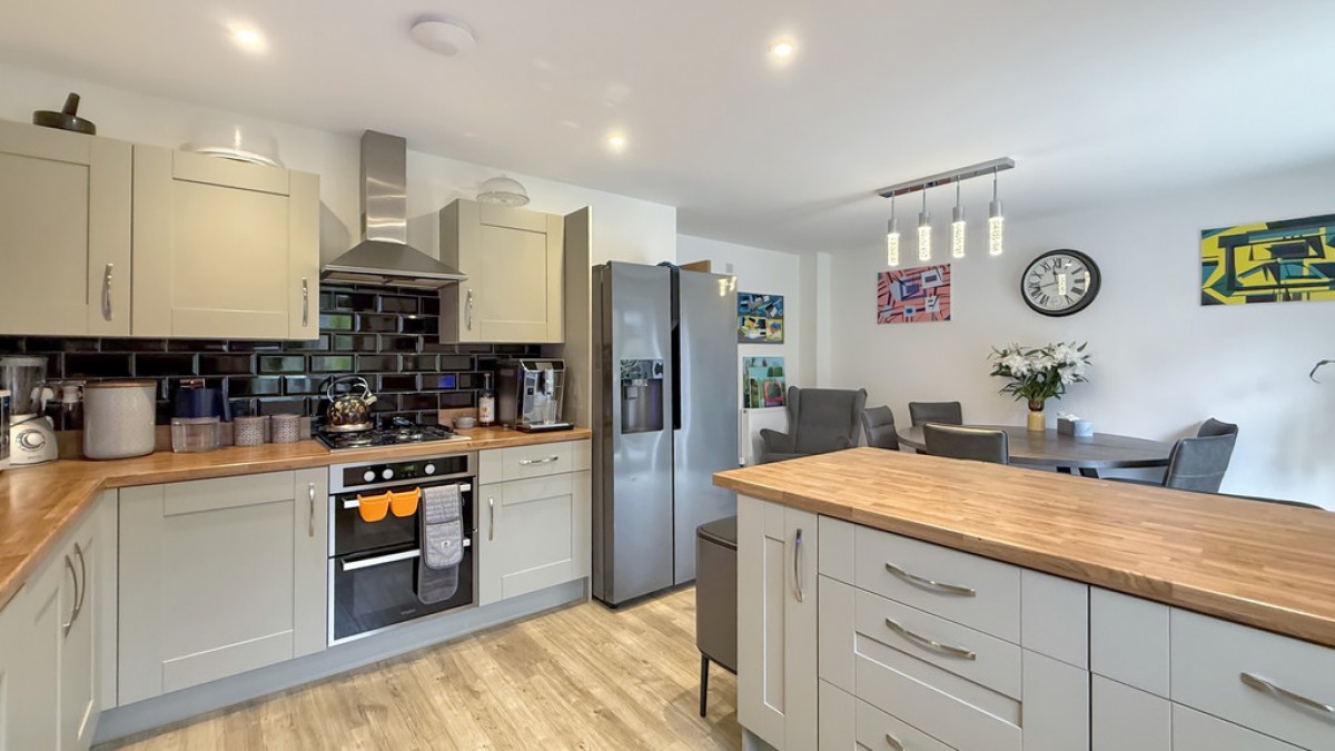 Swallowdale Place, Westbury