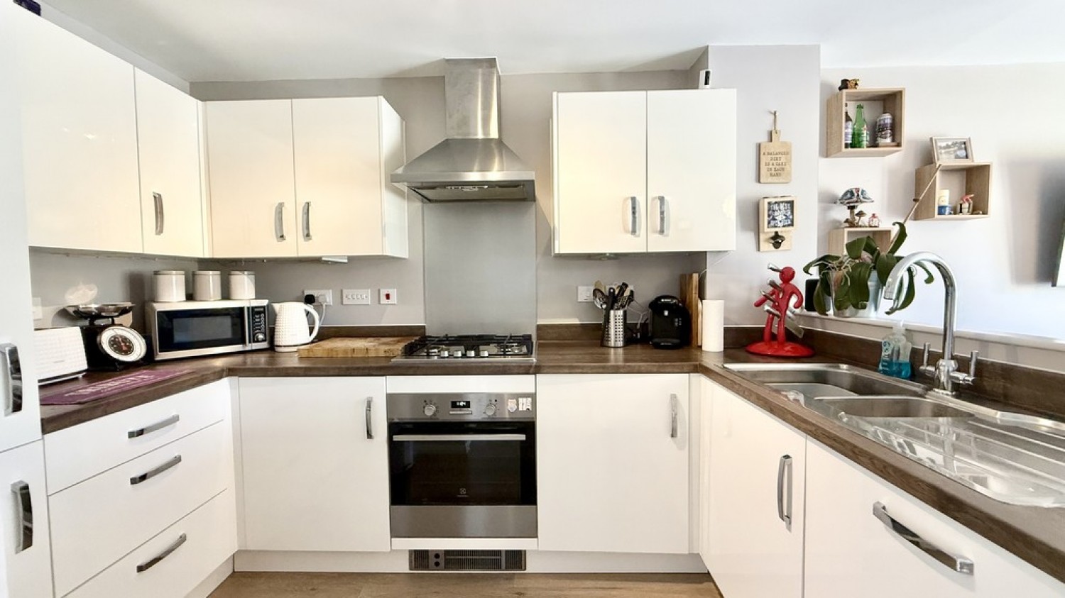 Uffington Place, Westbury