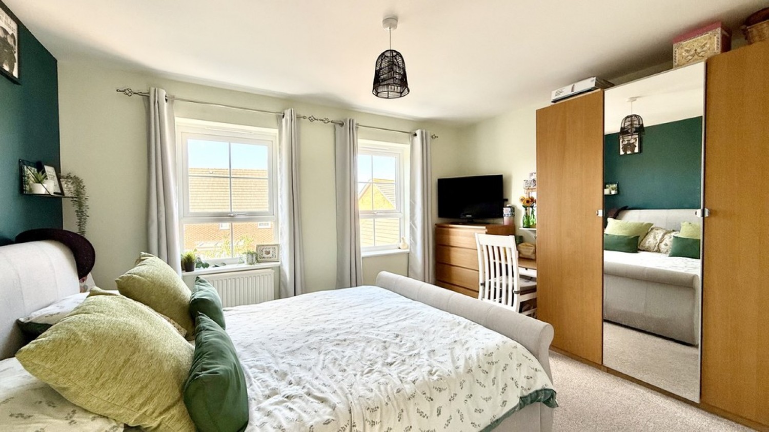Uffington Place, Westbury