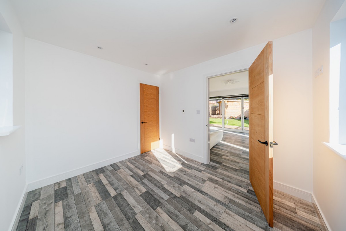 Amazon Way, Westbury