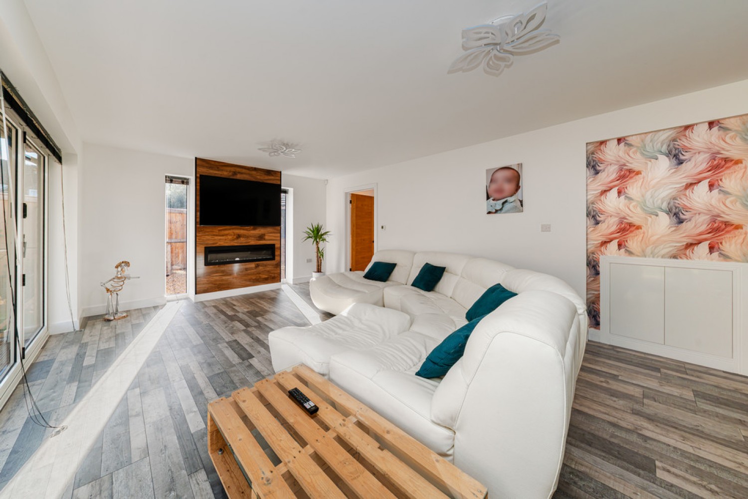 3 bedroom House in Amazon Way, Westbury