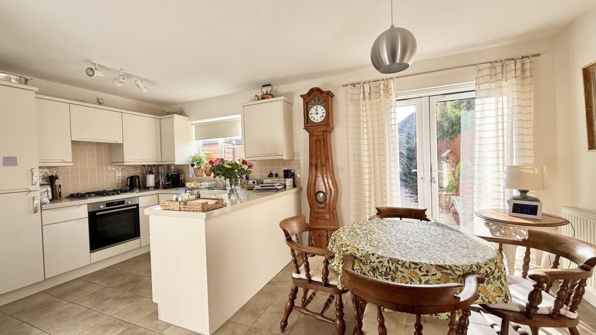 Dartmoor Road, Westbury