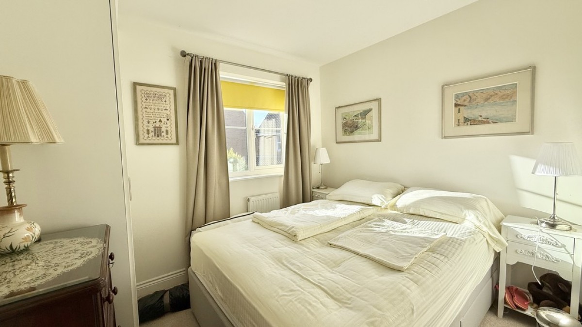 Dartmoor Road, Westbury