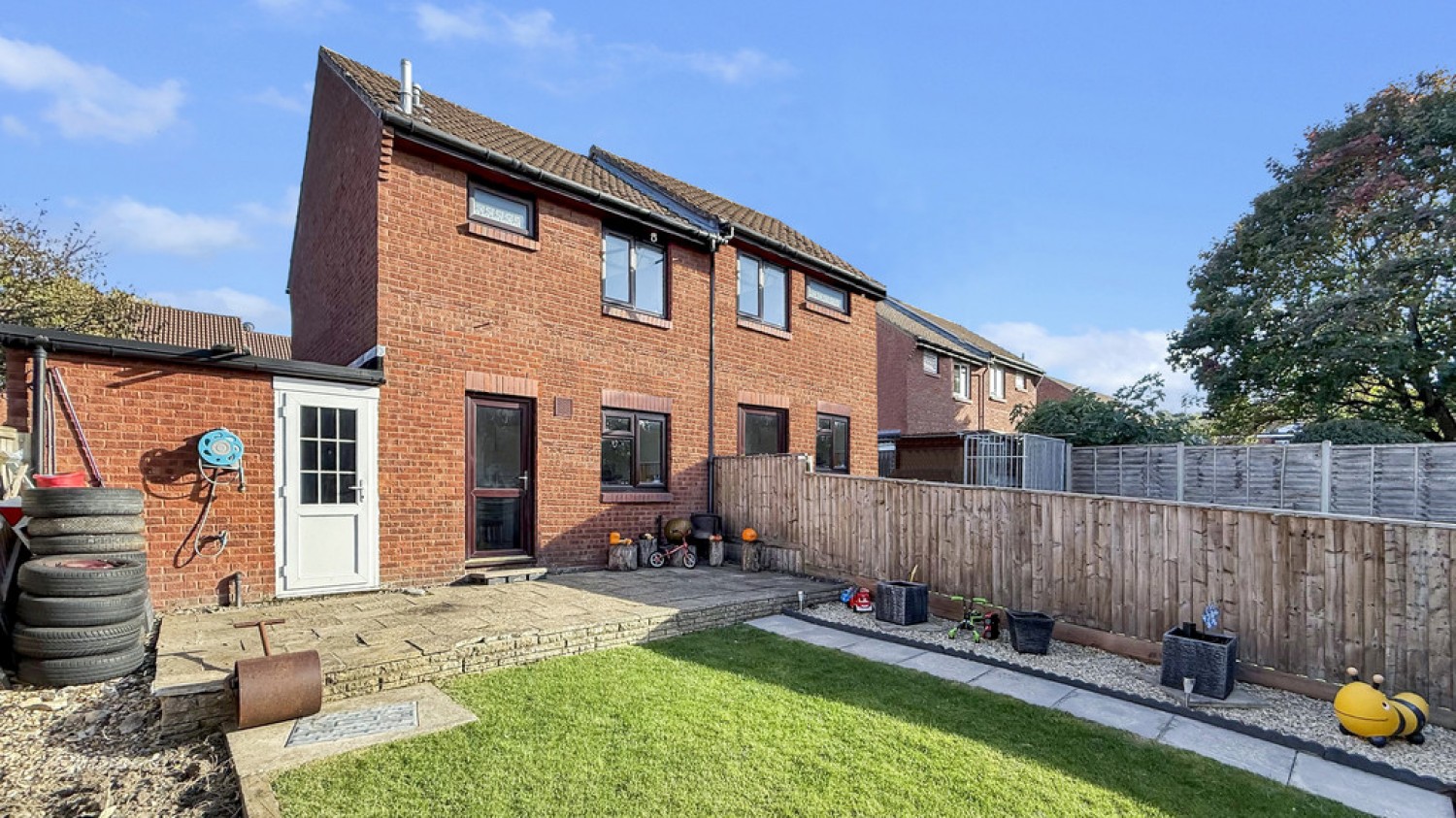 2 bedroom House for Sale Cheyney Walk, Westbury