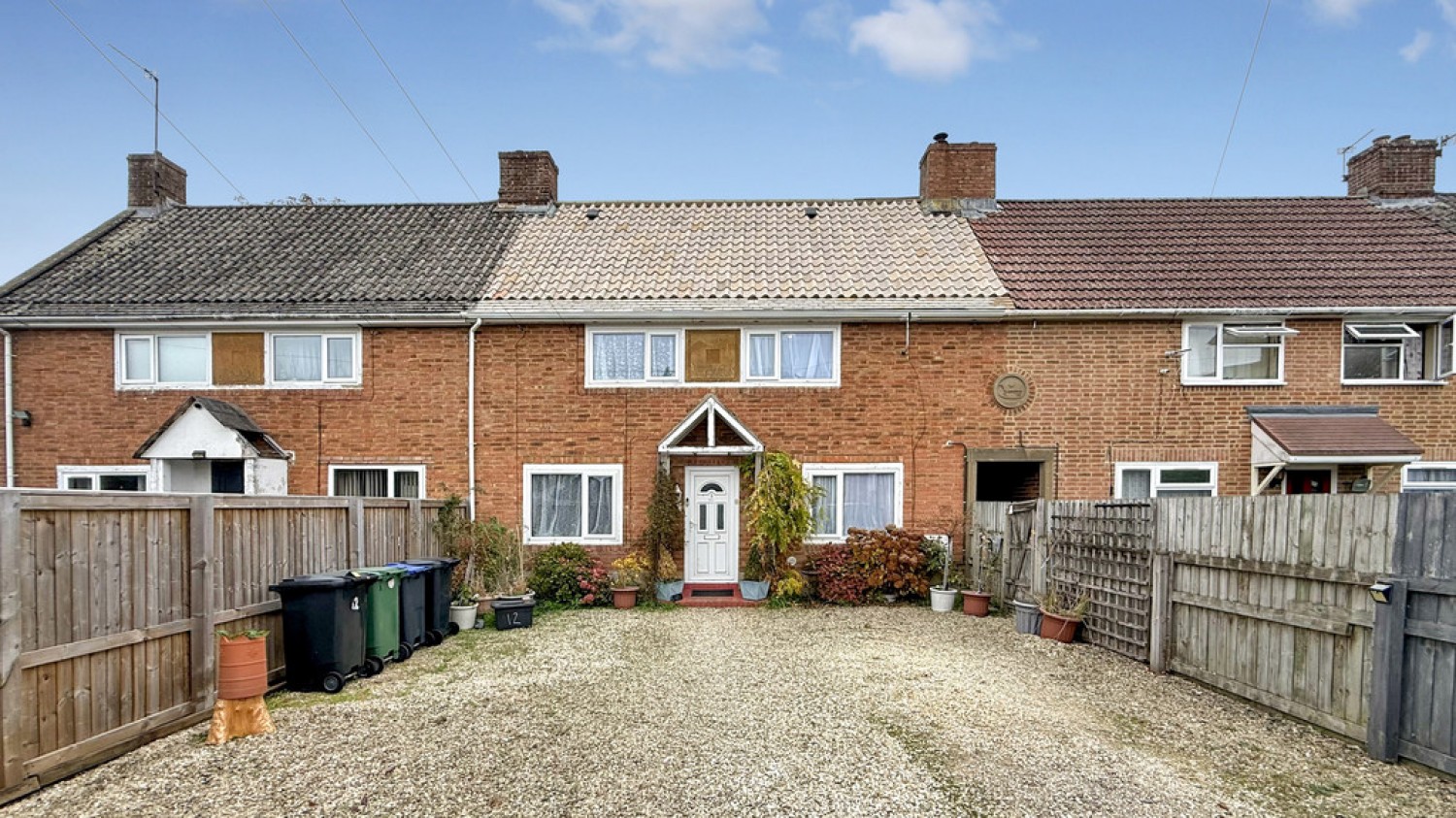 3 bedroom House for Sale The Circle, Dilton Marsh