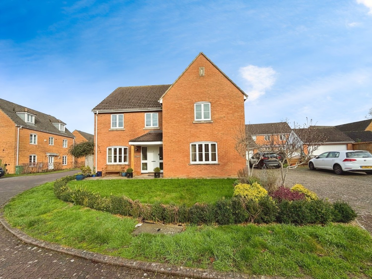 5 bedroom House for Sale Caspian Gardens, Westbury