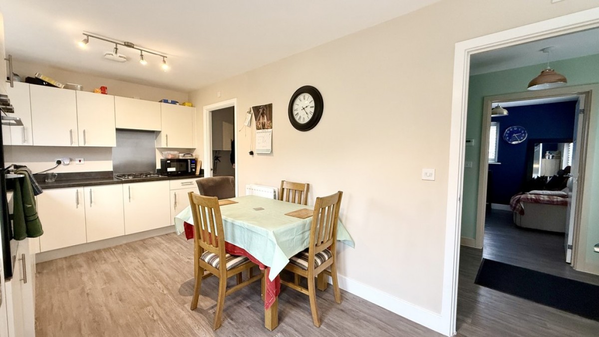 Flint Crescent, Westbury