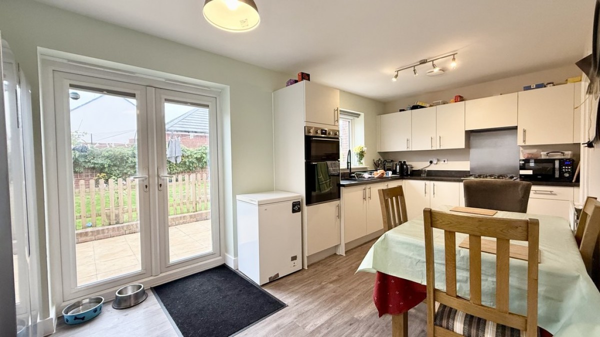 Flint Crescent, Westbury