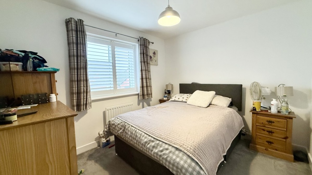 Flint Crescent, Westbury
