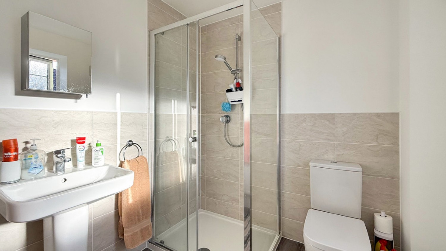 Saturn Close, Warminster