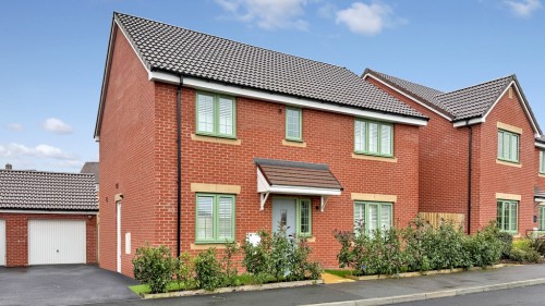 Saturn Close, Warminster