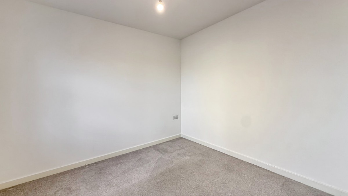 Saturn Close, Warminster