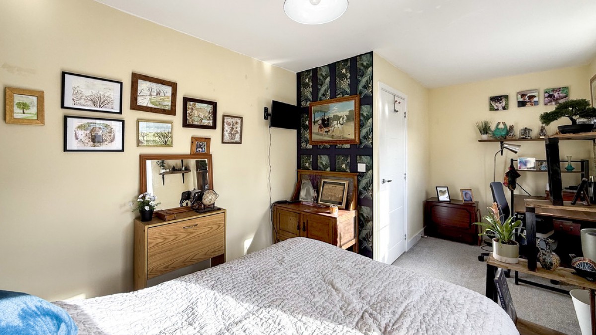 Swallows Rise, Westbury