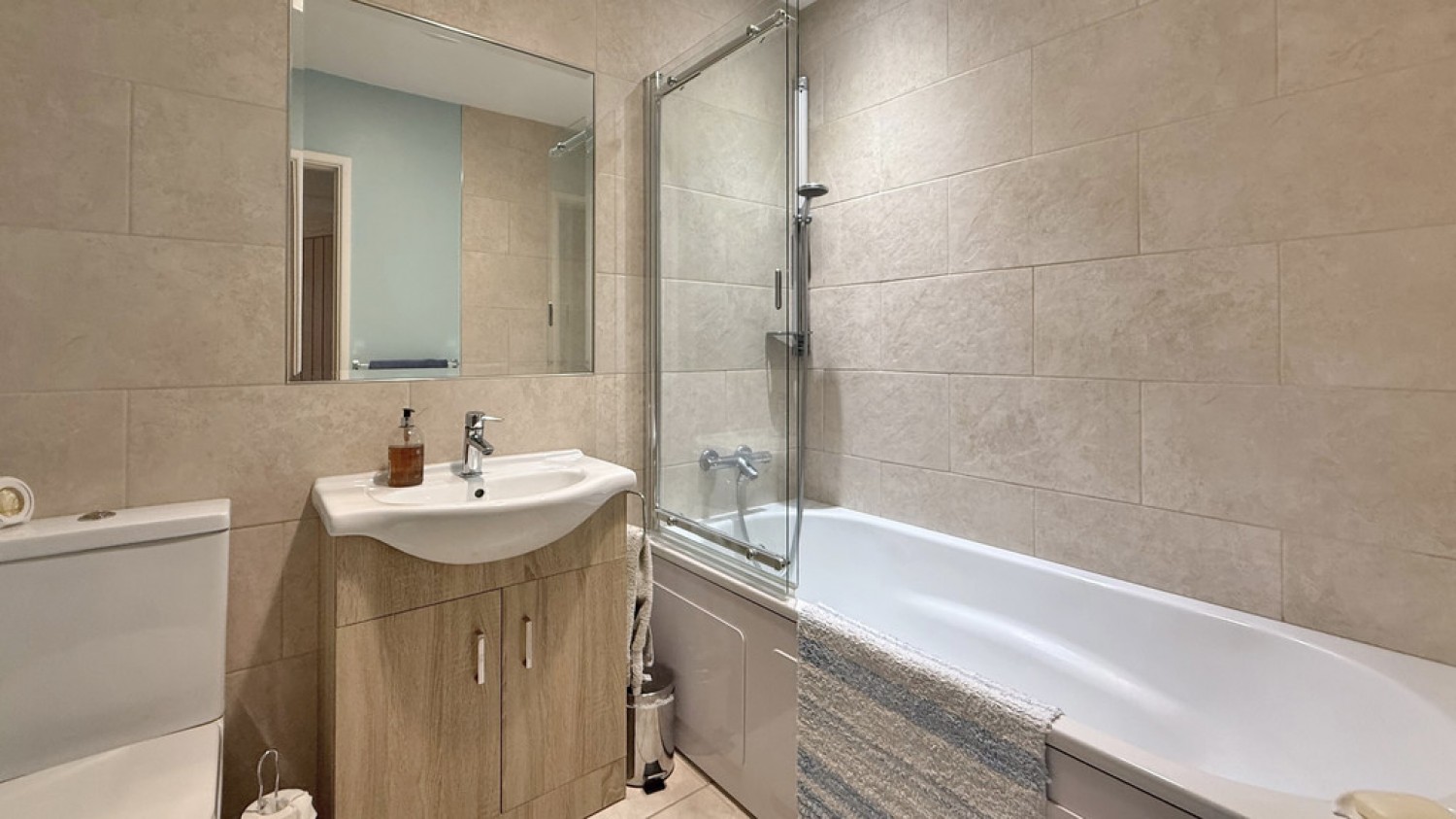 4 bedroom Bungalow for Sale Grange Lane, Warminster