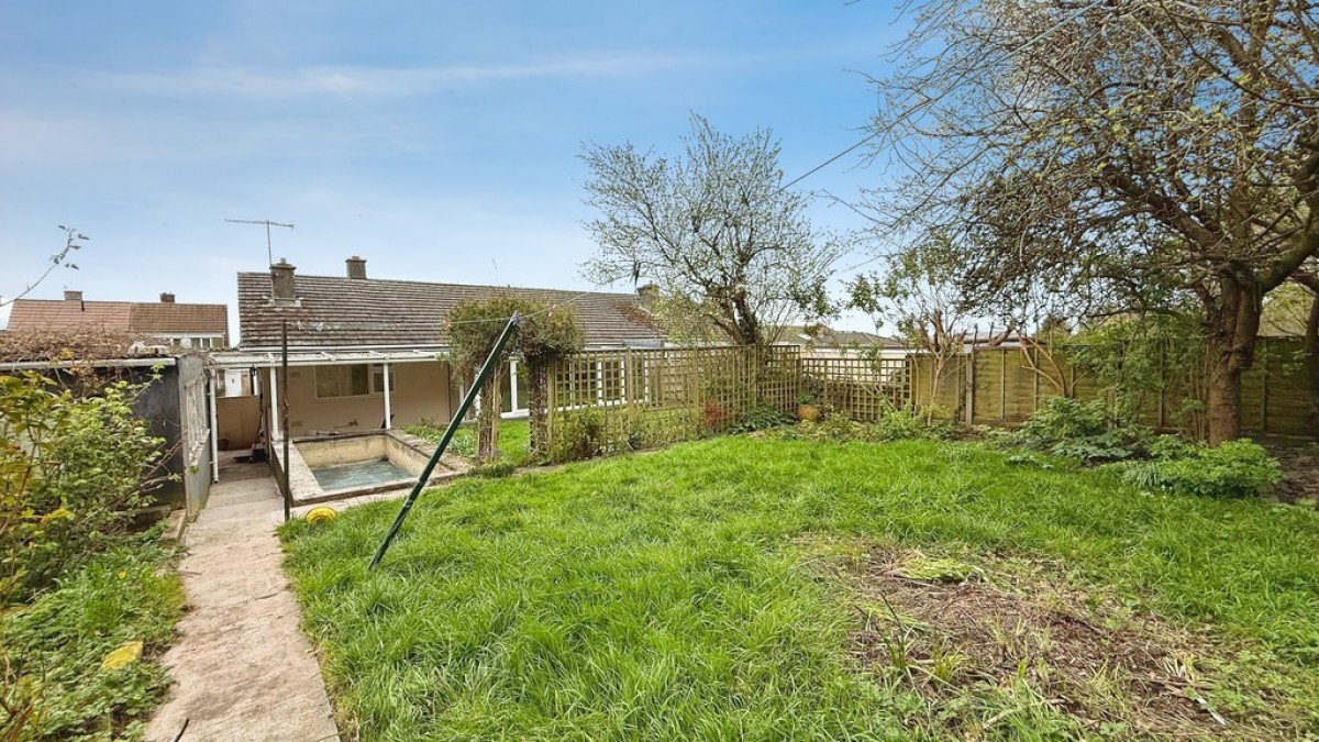 St Andrews Road, Warminster