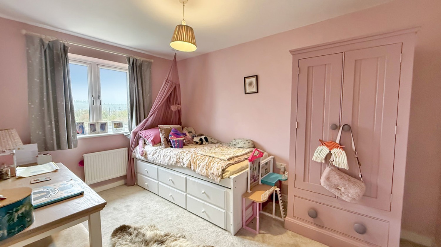 5 bedroom House for Sale Saturn Close, Warminster