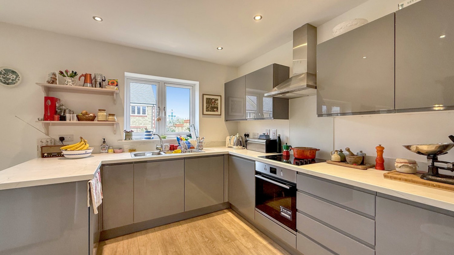 5 bedroom House for Sale Saturn Close, Warminster