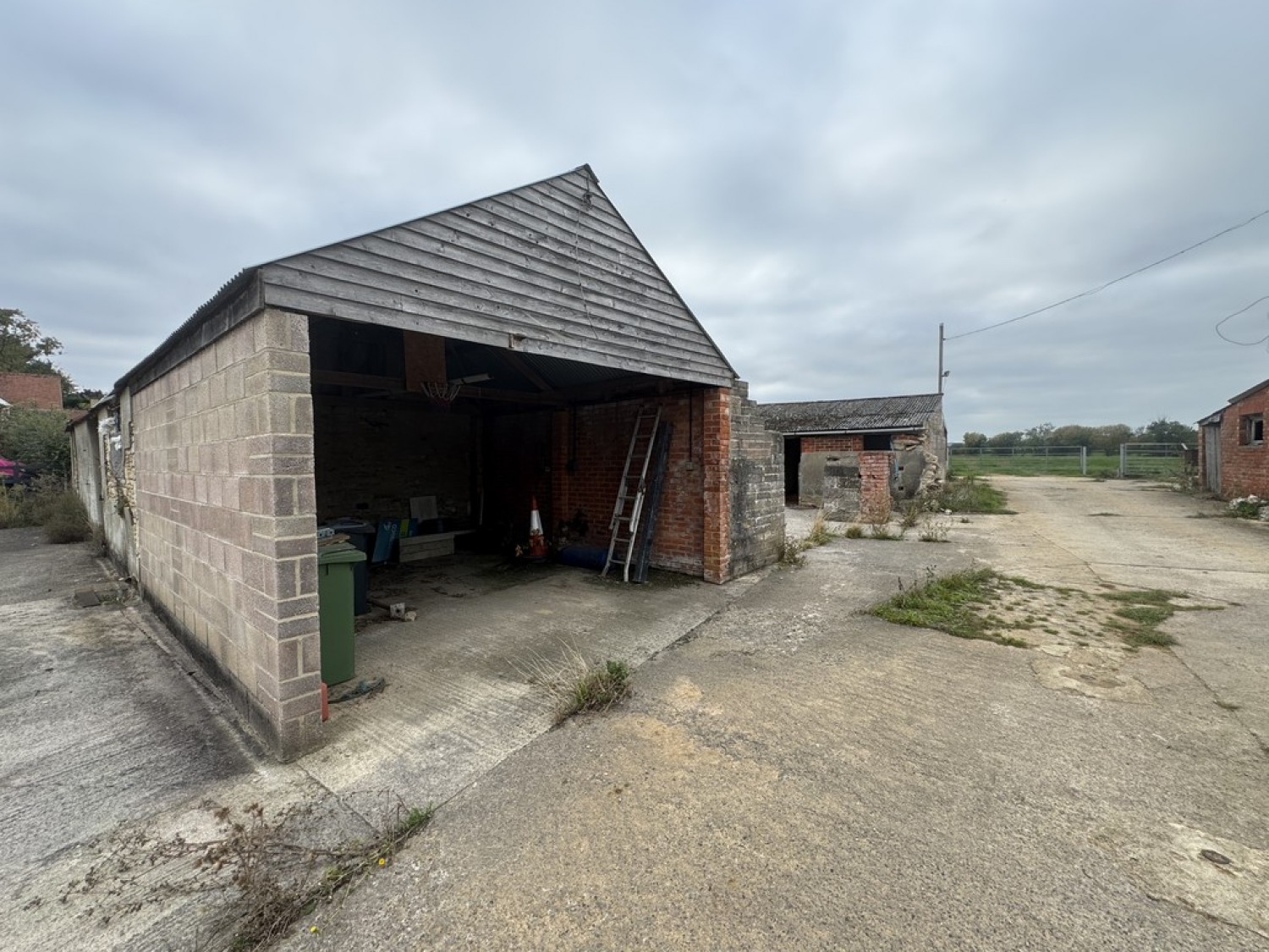 The Green, Broughton Gifford