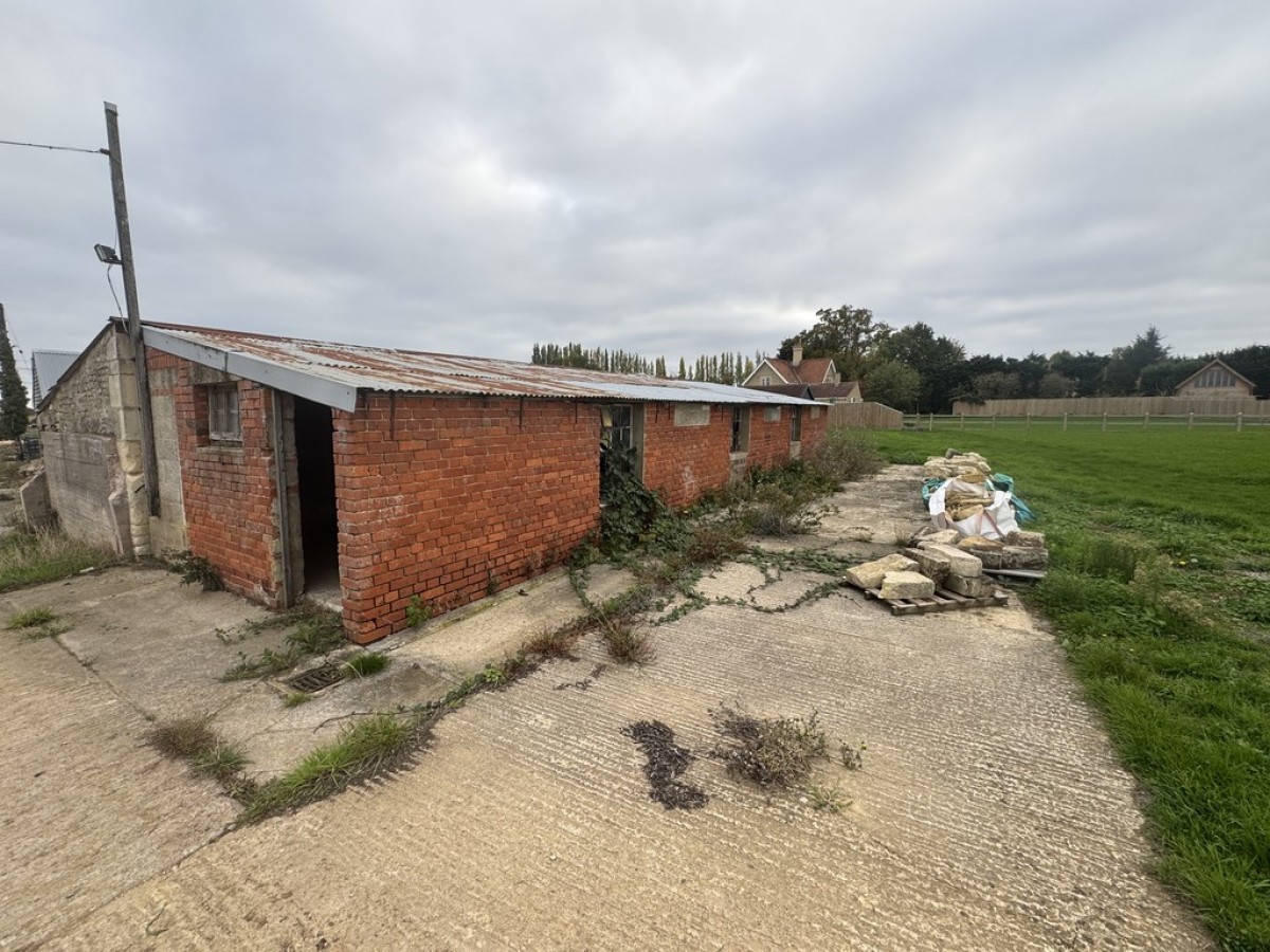 The Green, Broughton Gifford