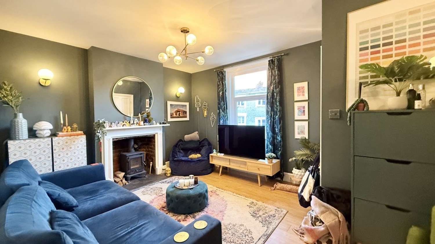 2 bedroom House for Sale West Street, Warminster