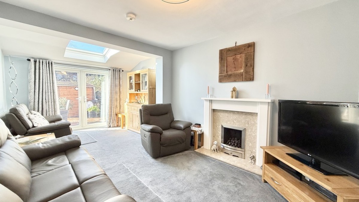 Bellefield Crescent, Trowbridge