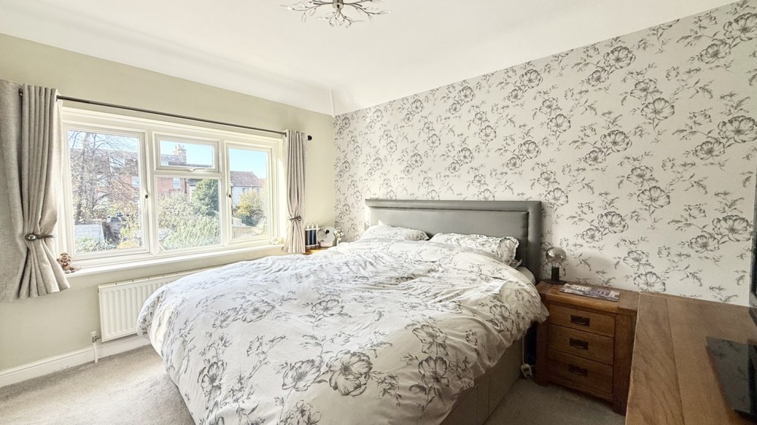 Bellefield Crescent, Trowbridge