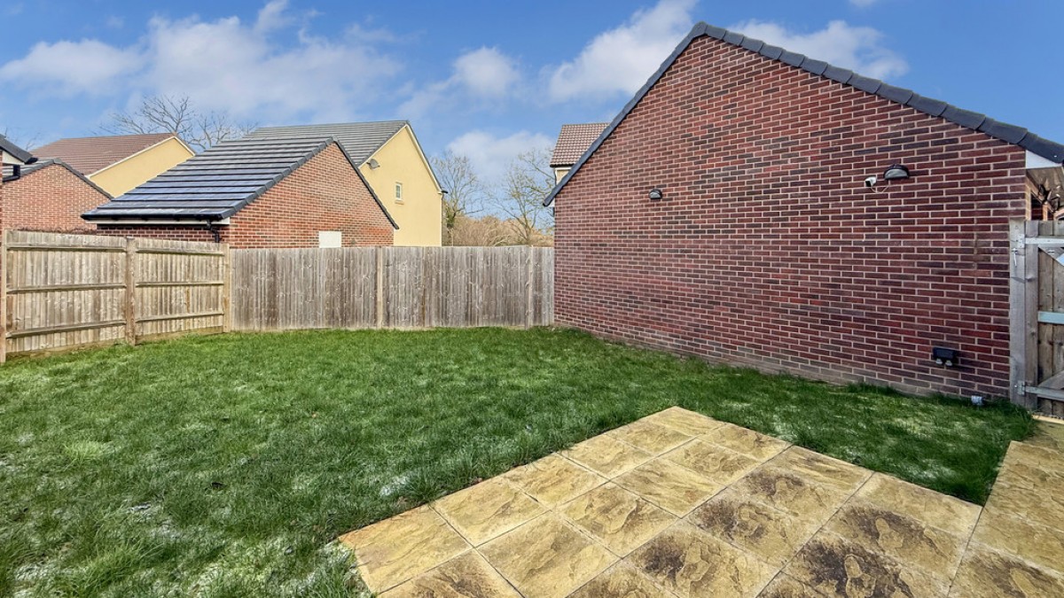 Swallows Rise, Westbury