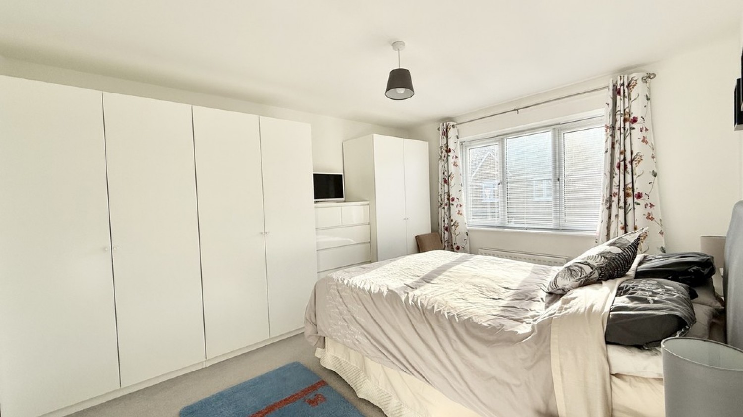 Swallows Rise, Westbury