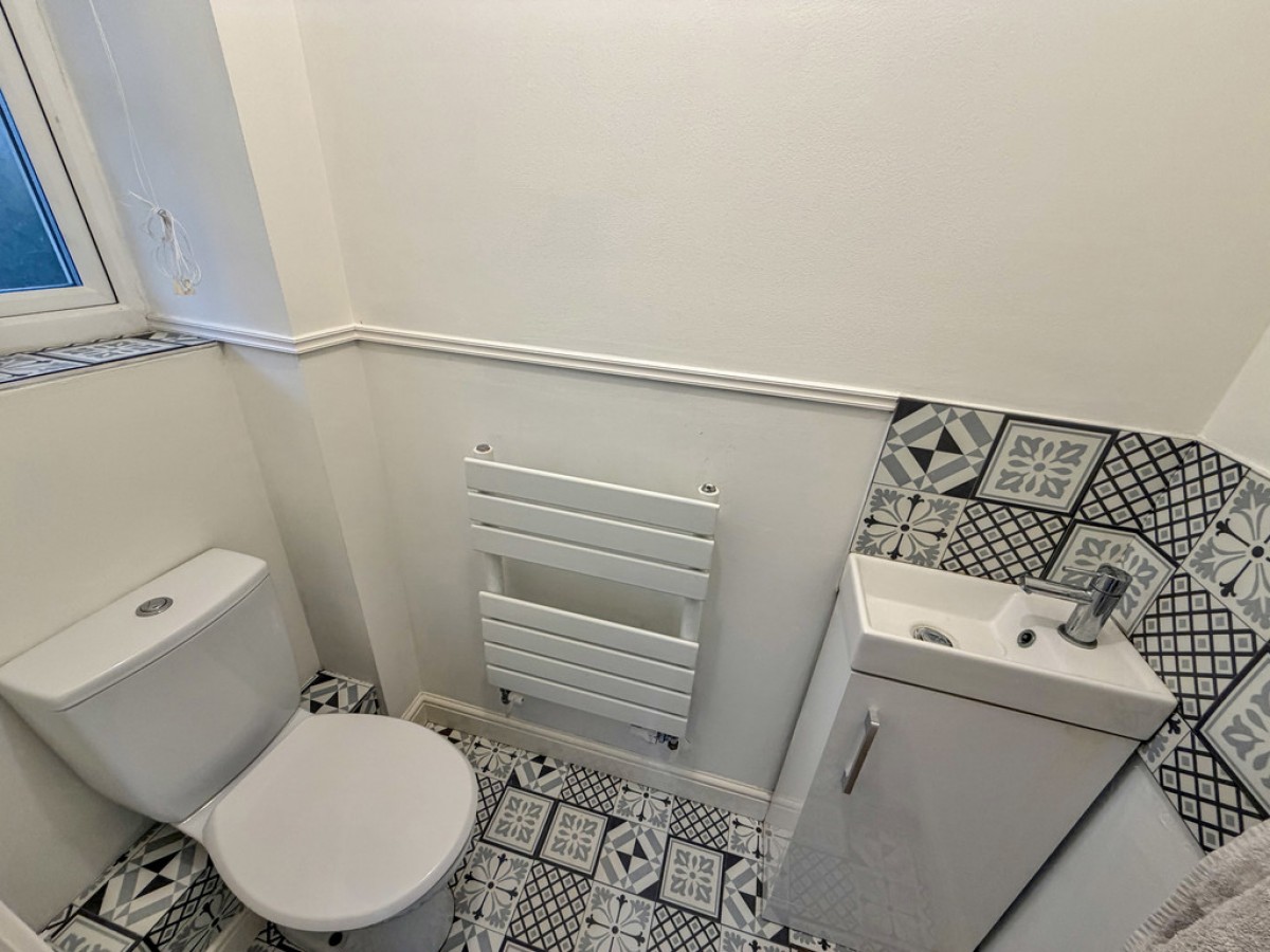 Cleveland Way, Westbury