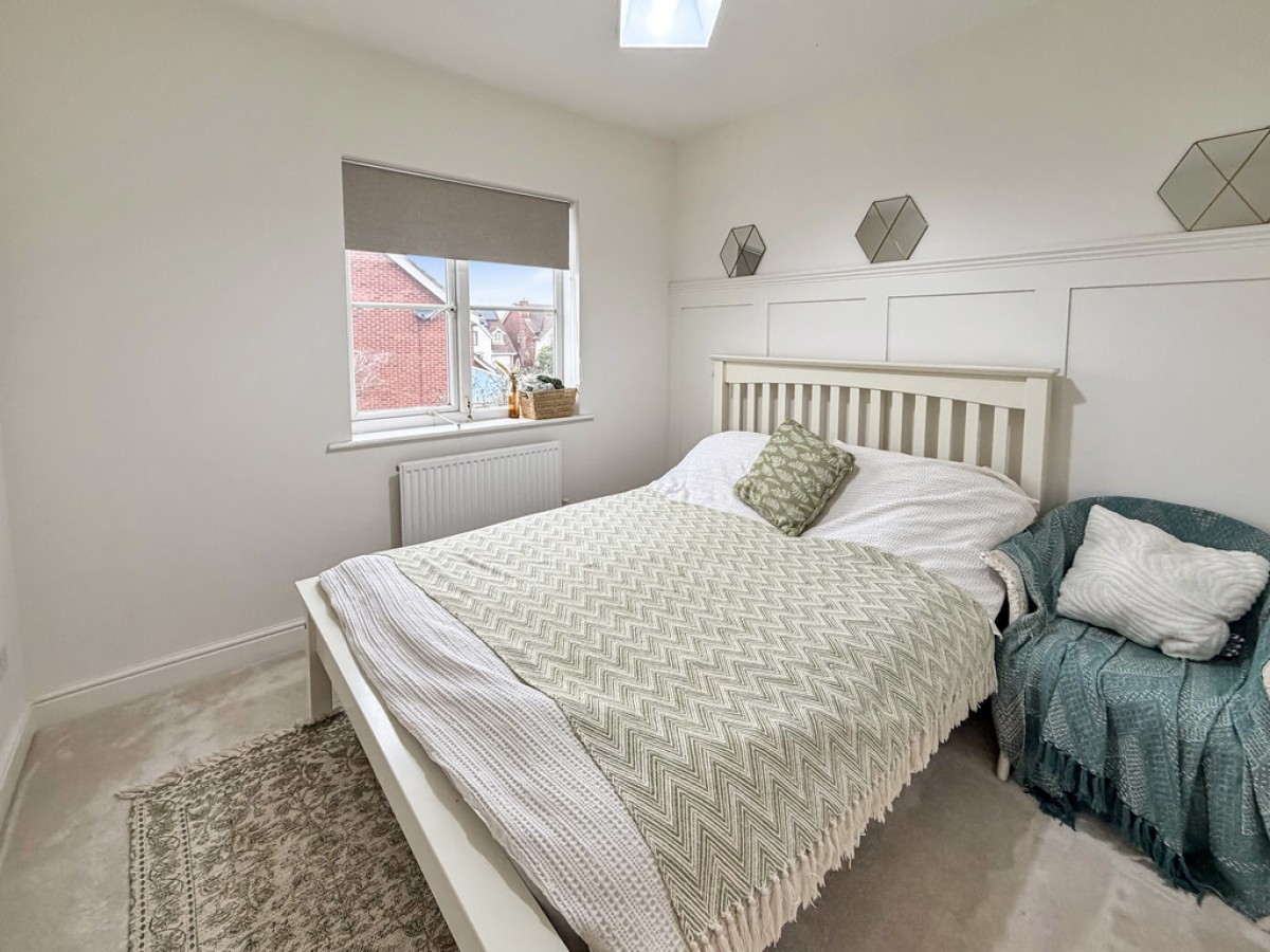 Cleveland Way, Westbury