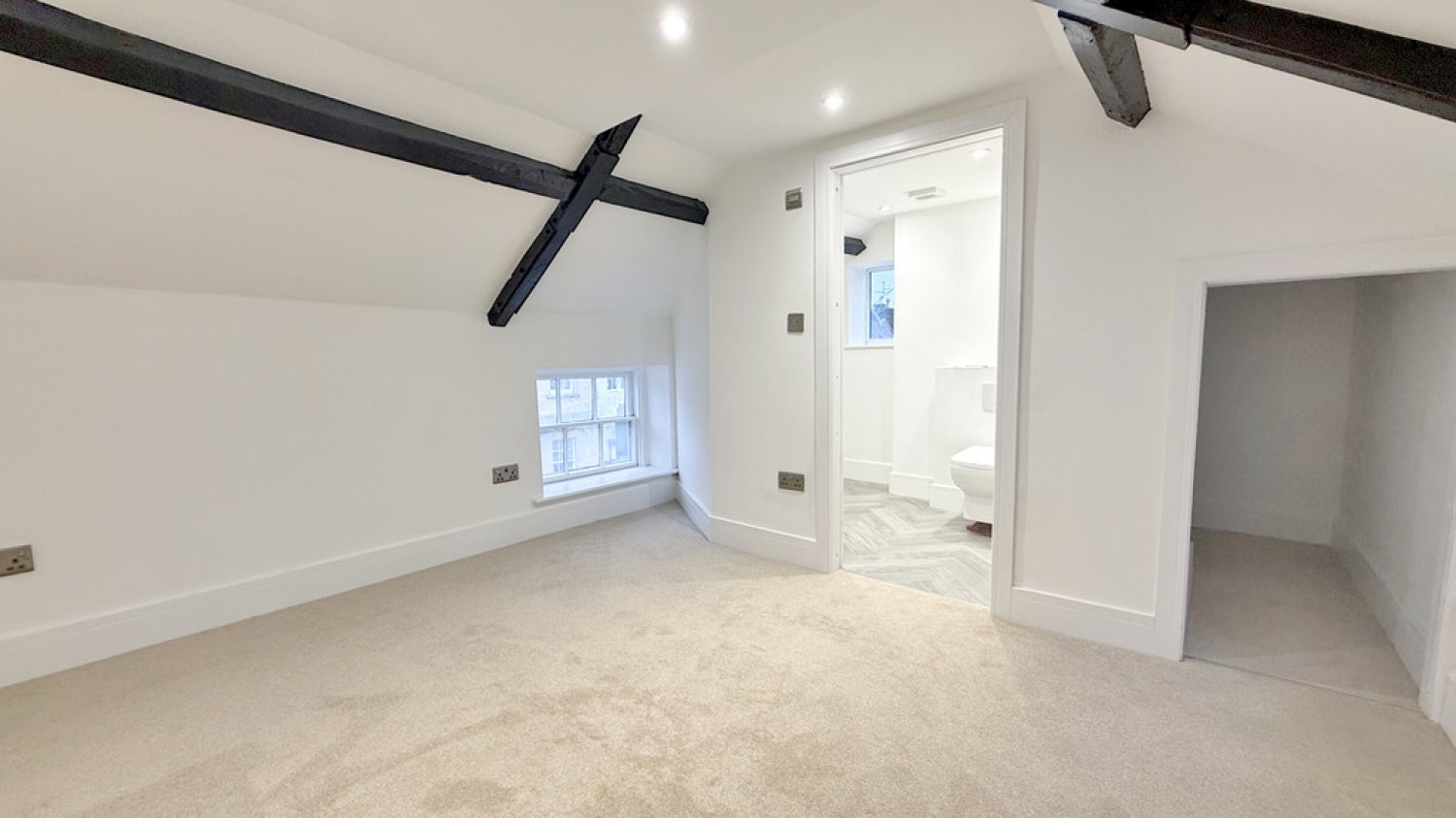 2 bedroom House for Sale Silver Street, Warminster