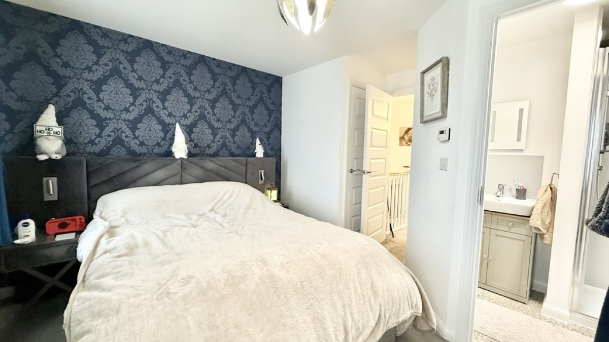 Uffington Place, Westbury