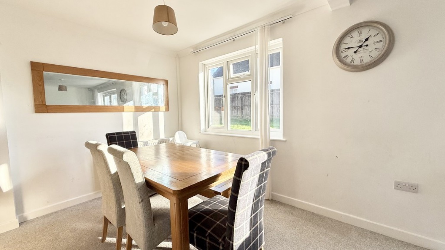 4 bedroom House for Sale The Butts, Westbury