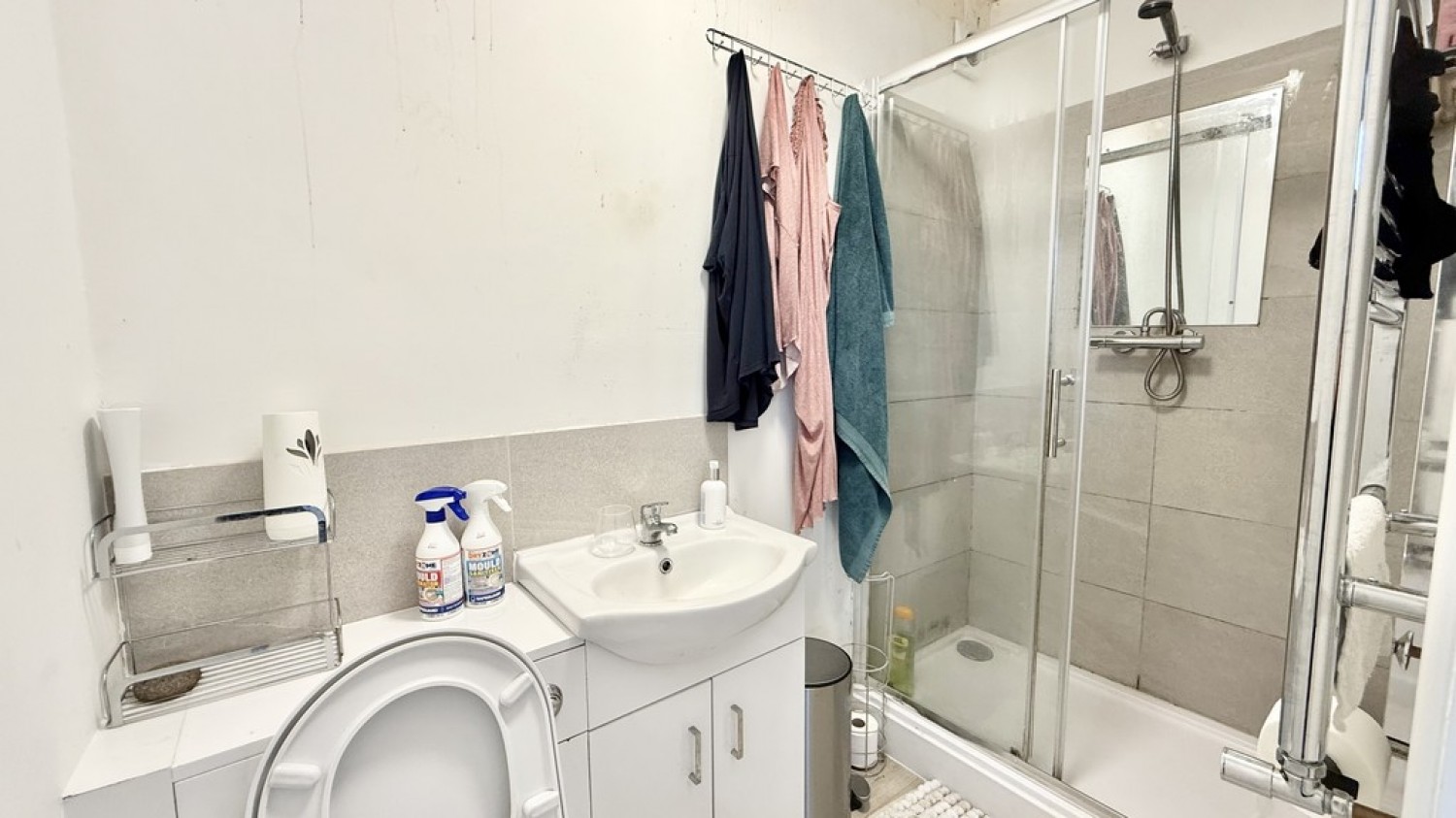 4 bedroom House for Sale The Butts, Westbury