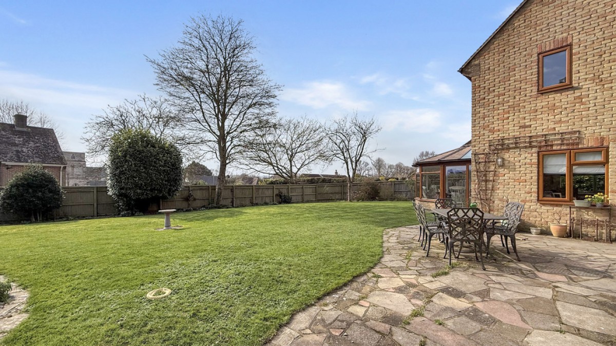 Cotley Place, Heytesbury