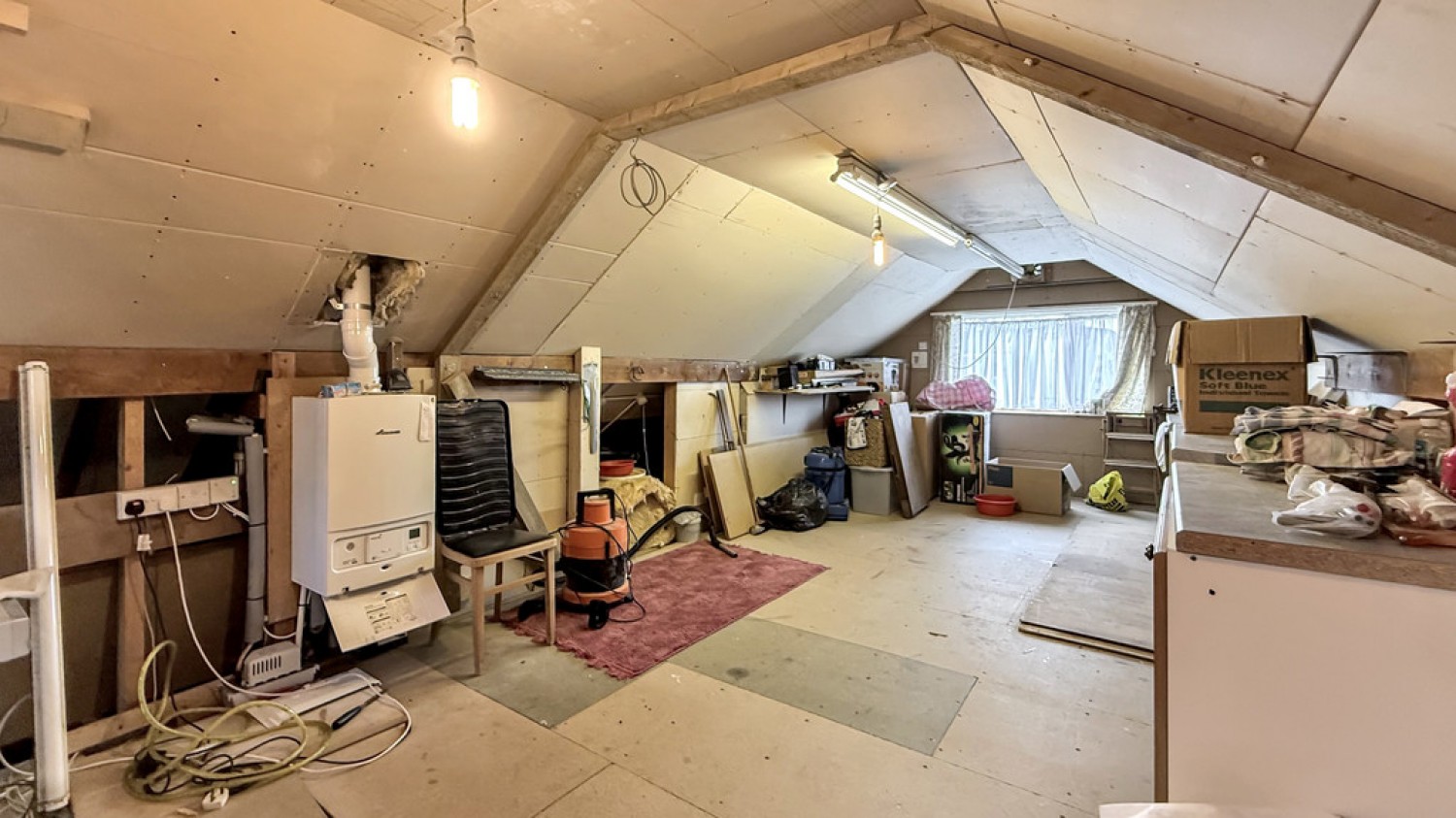 3 bedroom Bungalow for Sale Highbury Park, Warminster