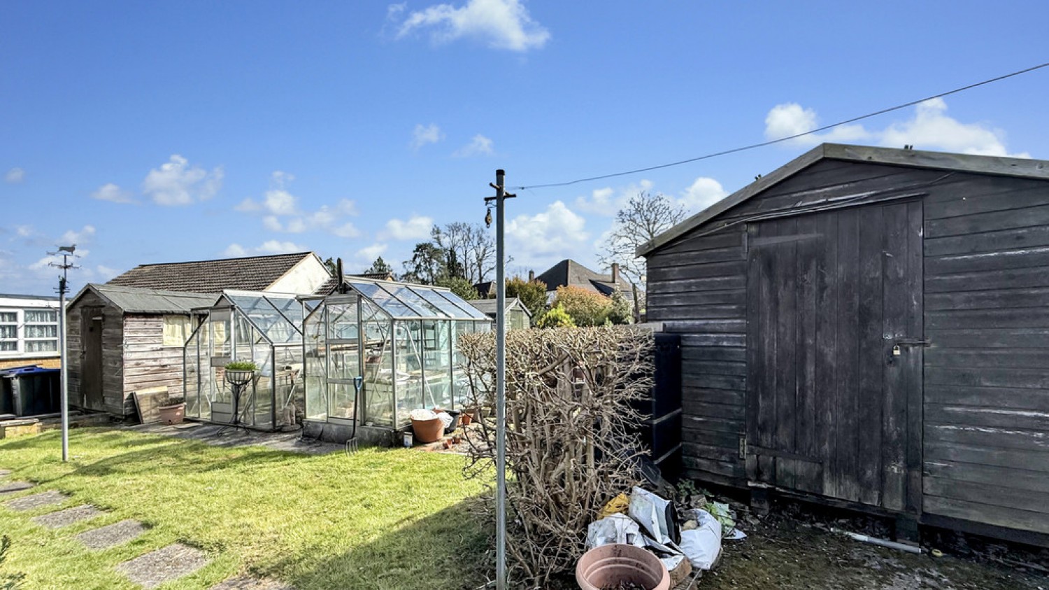 3 bedroom Bungalow for Sale Highbury Park, Warminster