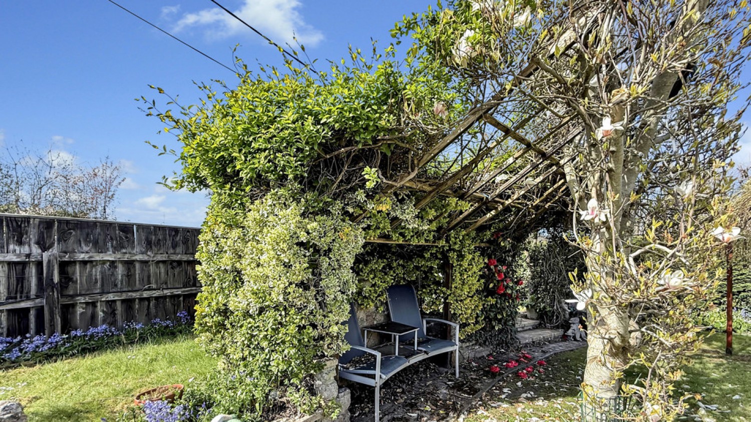 3 bedroom Bungalow for Sale Highbury Park, Warminster