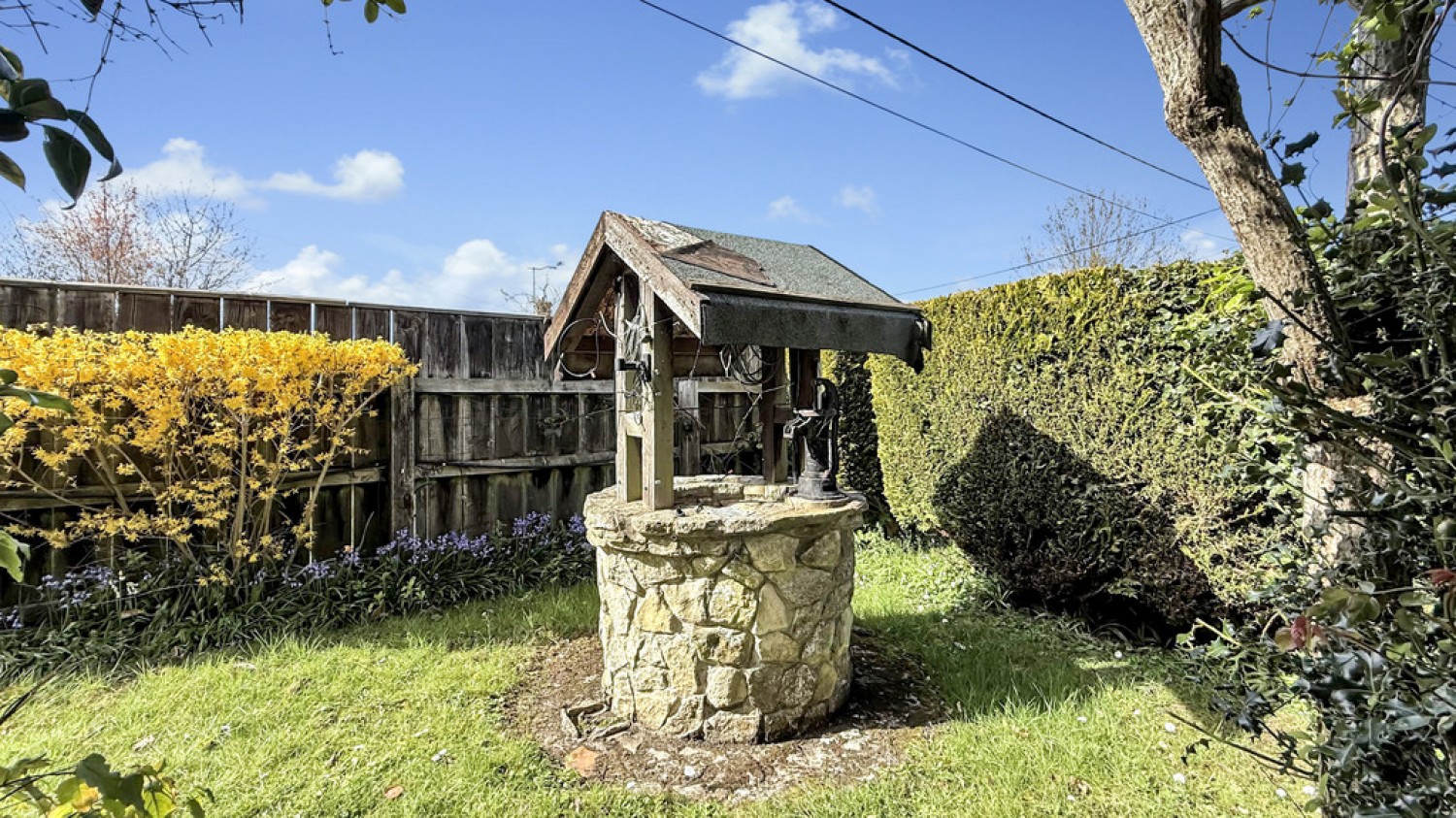 3 bedroom Bungalow for Sale Highbury Park, Warminster