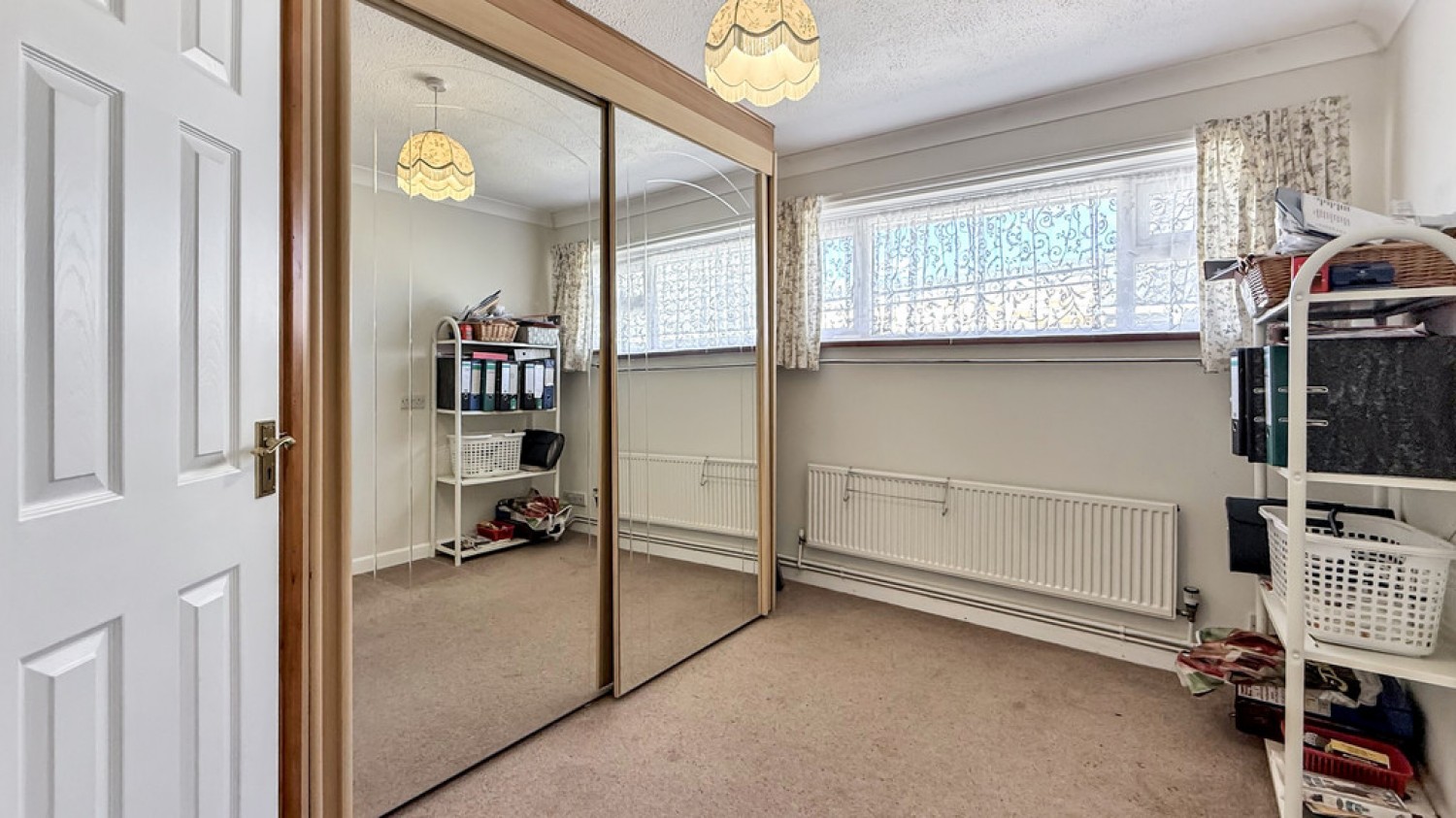 3 bedroom Bungalow for Sale Highbury Park, Warminster