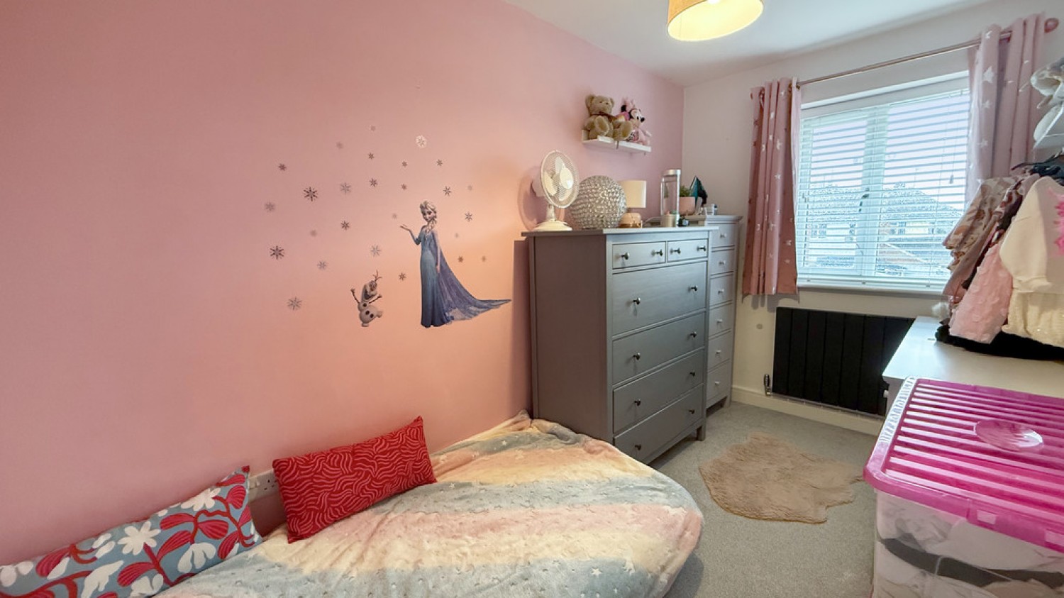 3 bedroom House in Chantry Court, Southwick