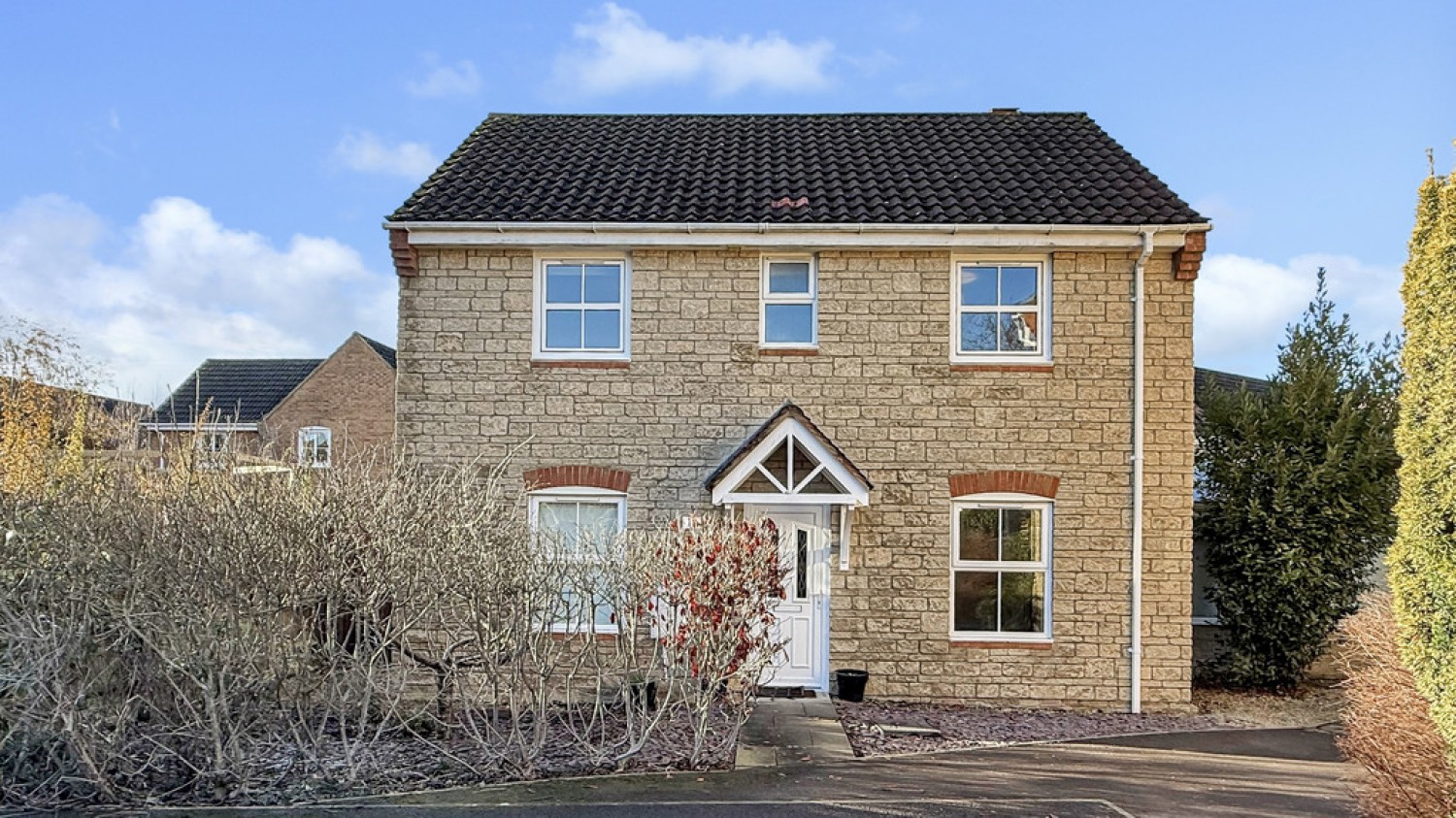 3 bedroom House in Exmoor Road, Westbury