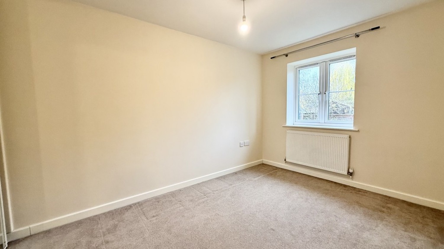 2 bedroom House for Sale Gibbs Close, Westbury