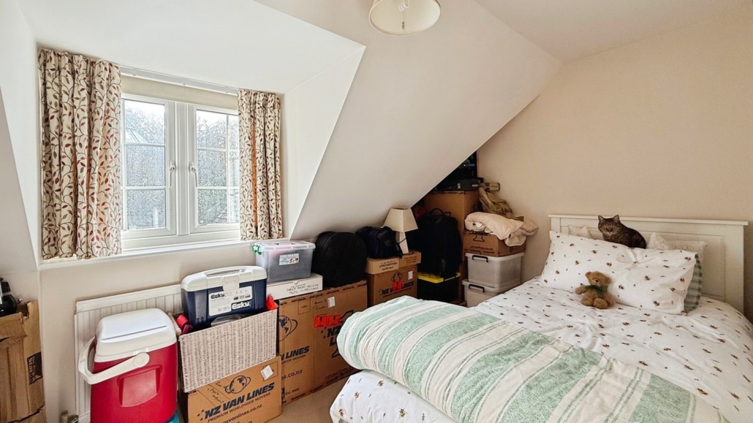 3 bedroom House in Lower Road, Bratton