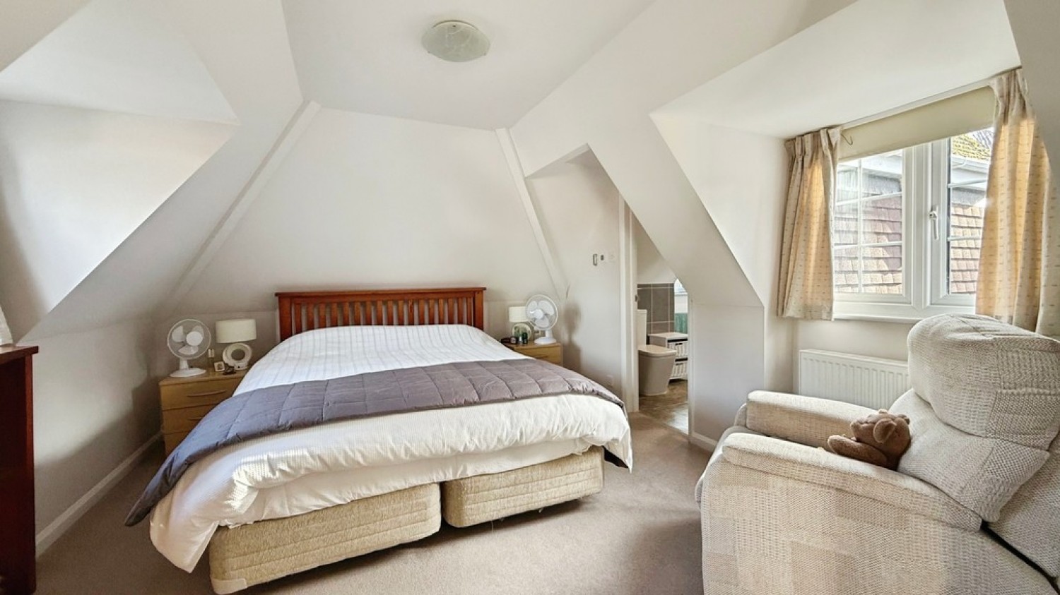 3 bedroom House in Lower Road, Bratton