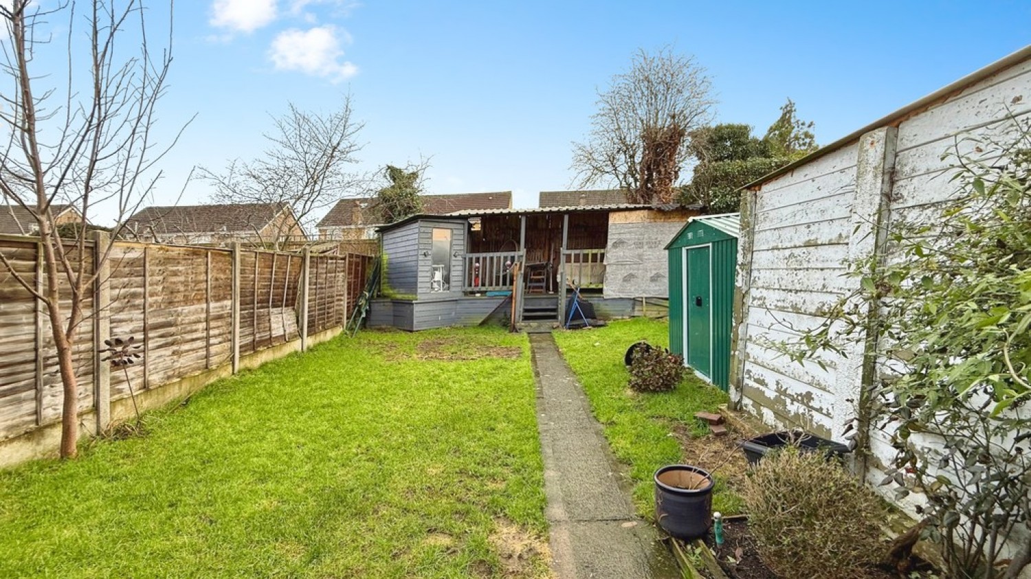 3 bedroom House in Queens Gardens, Trowbridge