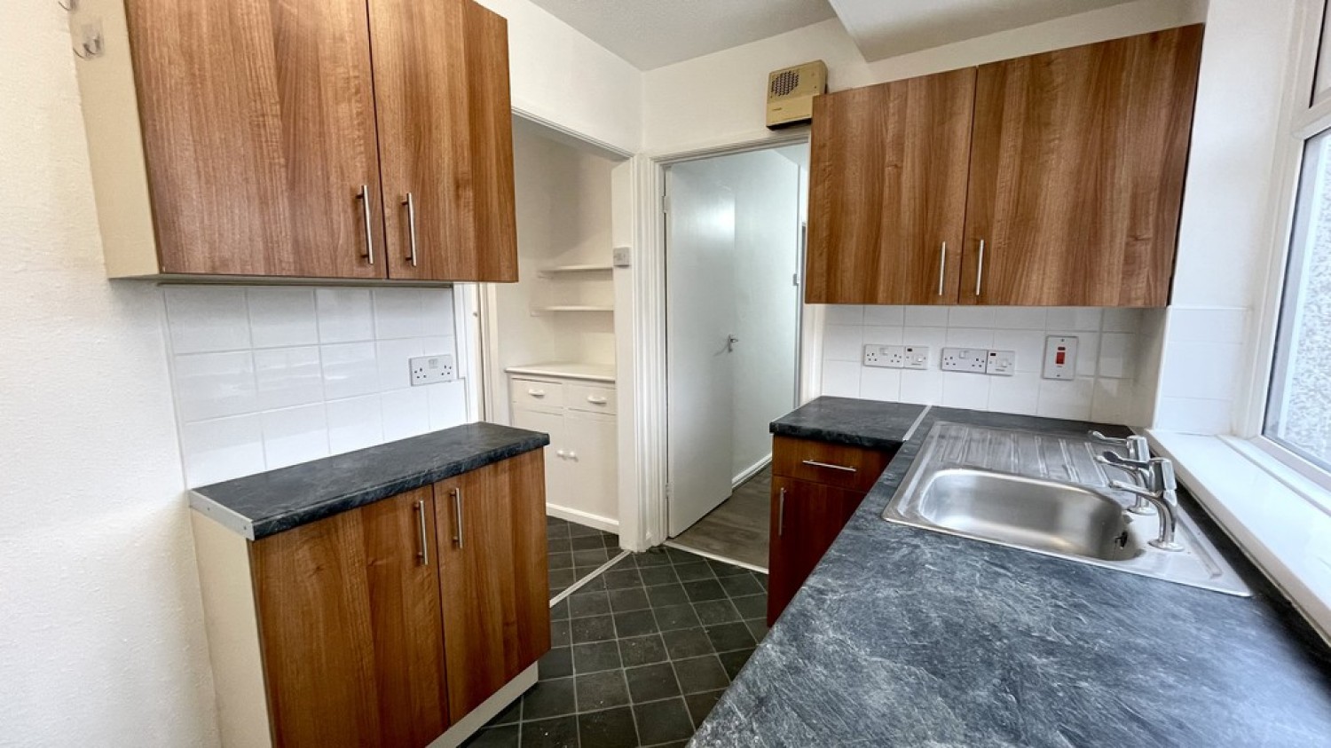 3 bedroom House in Etchilhampton, Devizes, Wiltshire