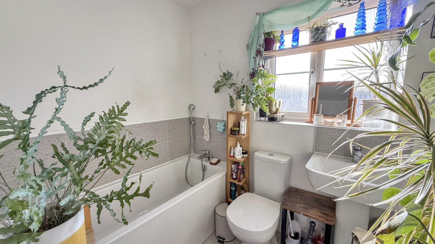 Swallows Rise, Westbury