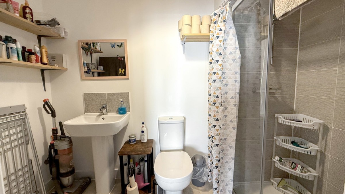 Swallows Rise, Westbury